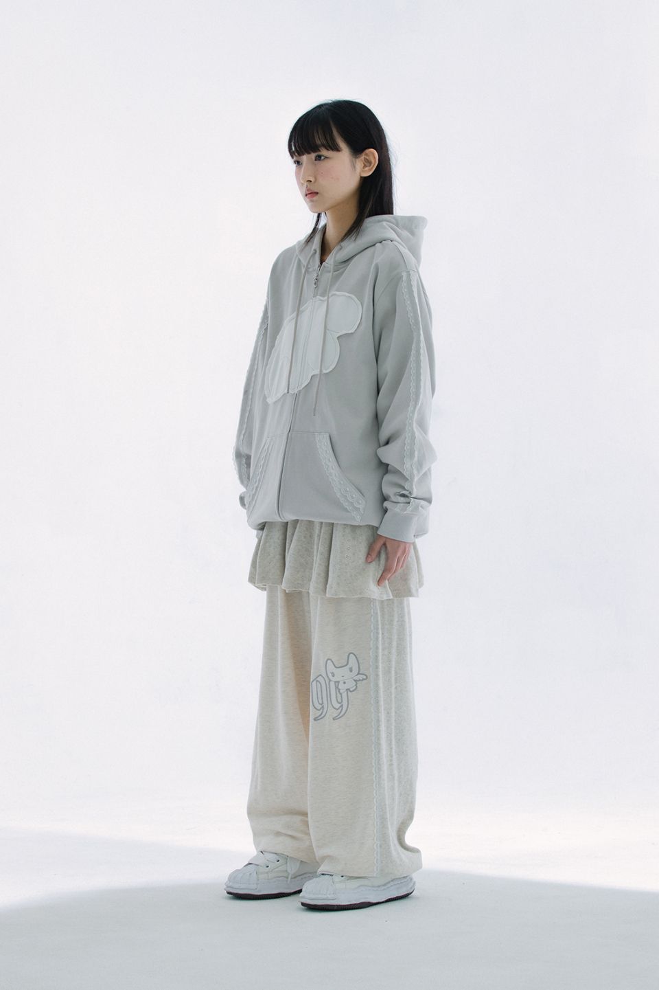 MUSINSA | HUG YOUR SKIN Angel wing hoodie zip-up (Gray)
