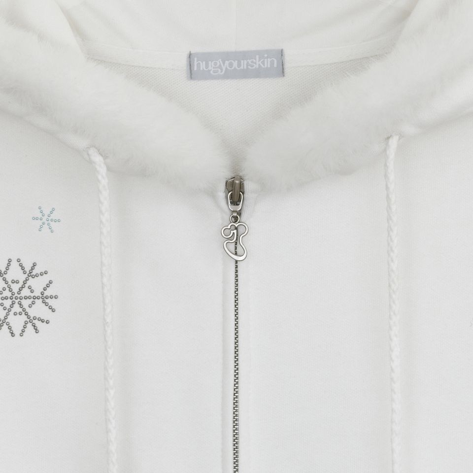 MUSINSA | HUG YOUR SKIN Hotfix fur hoodie zip-up (White)