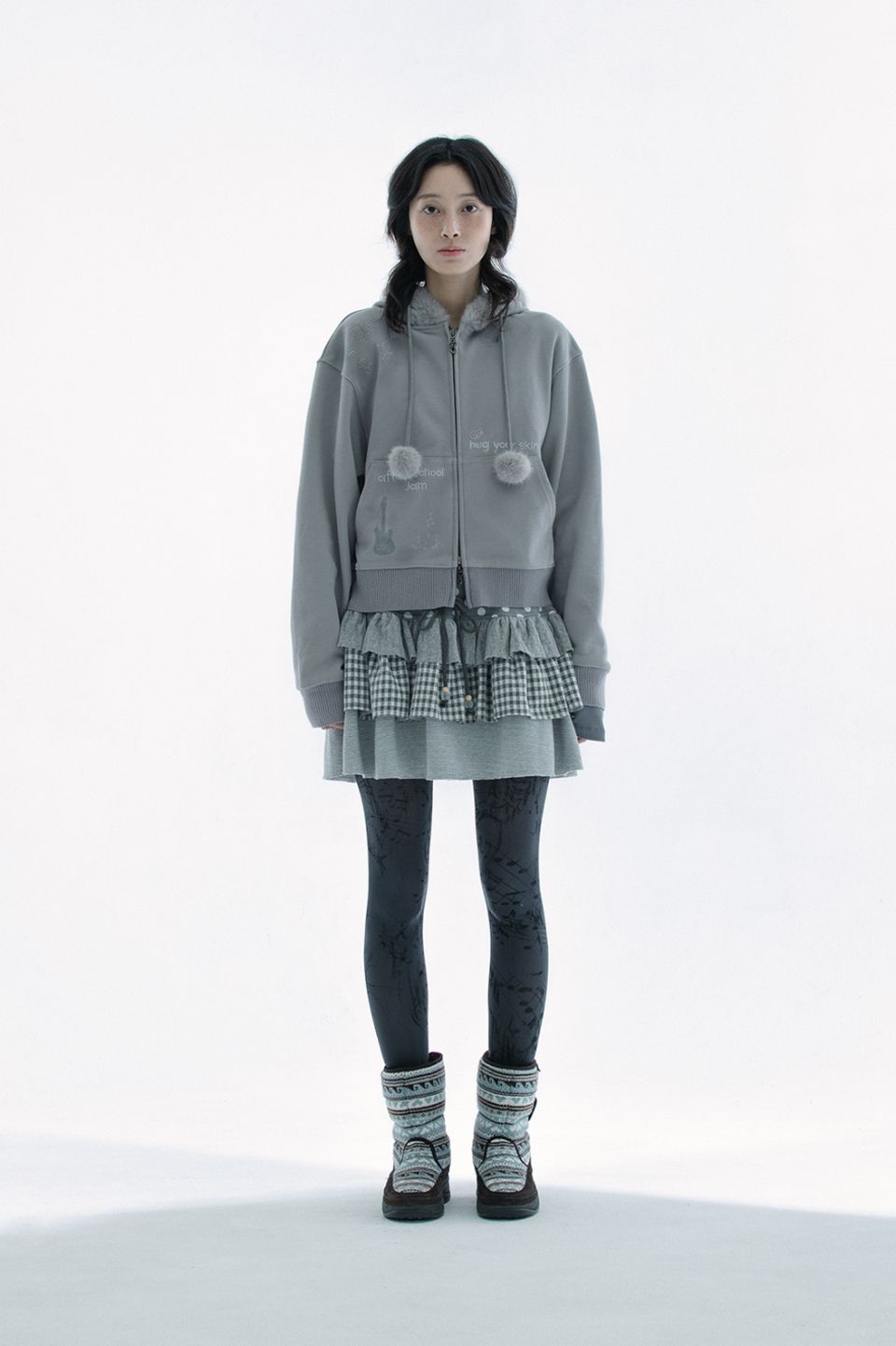 MUSINSA | HUG YOUR SKIN Hotfix fur hoodie zip-up (Gray)