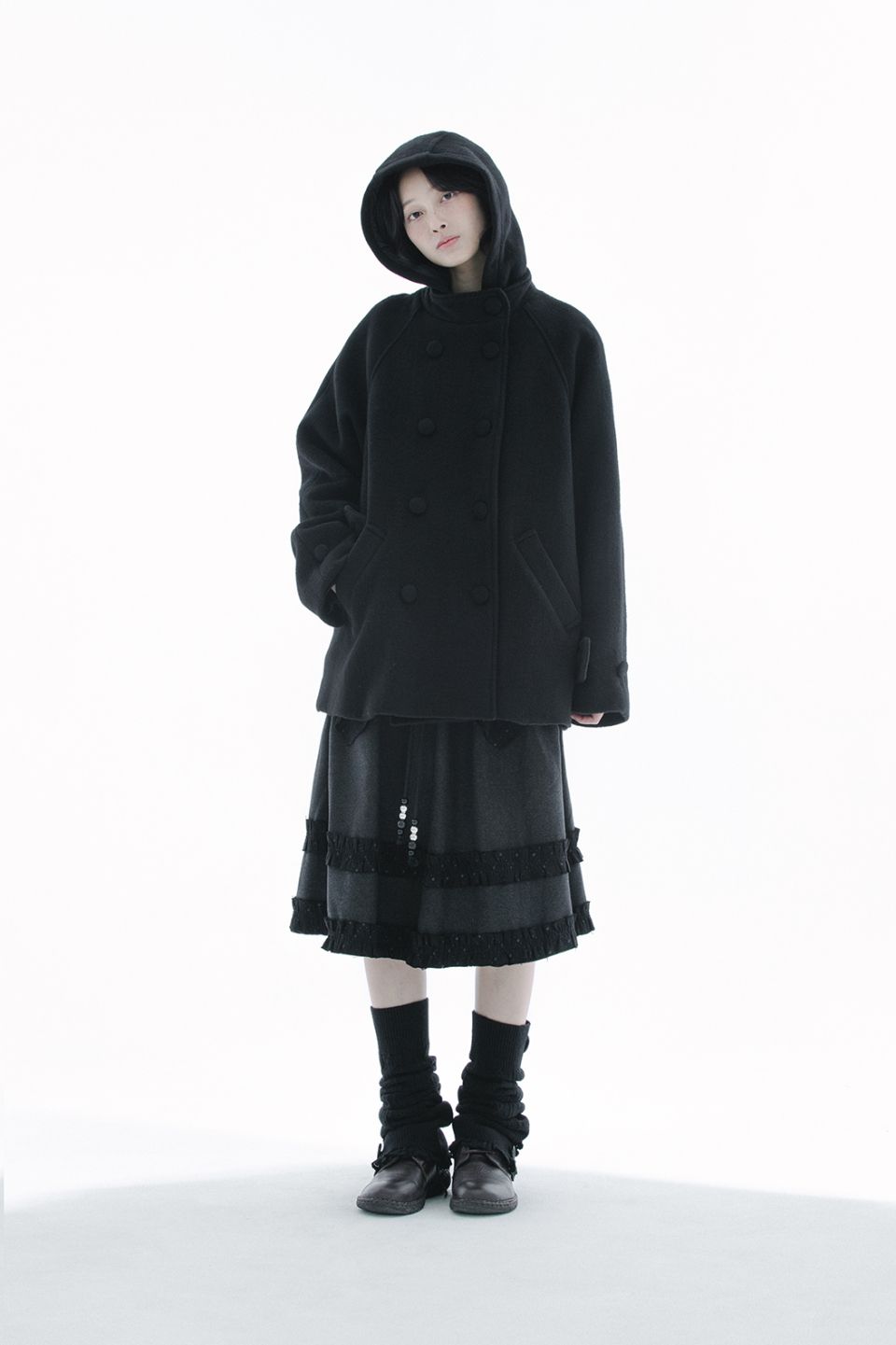 MUSINSA | HUG YOUR SKIN Hooded half coat (Black)