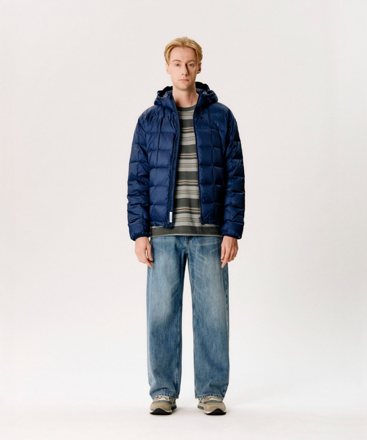 에스피오나지(ESPIONAGE) Hooded Light Down Jacket Navy