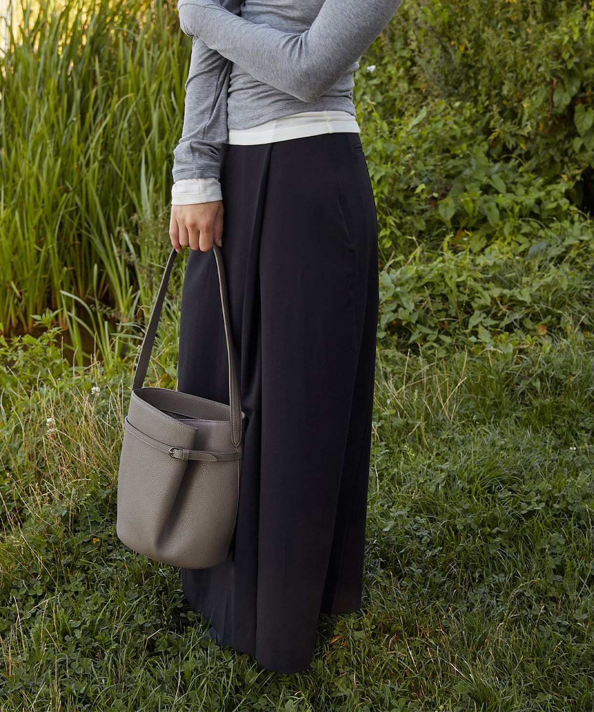 폴뉴아(FOLNUA) MAXI PENCIL SKIRT (BLACK)