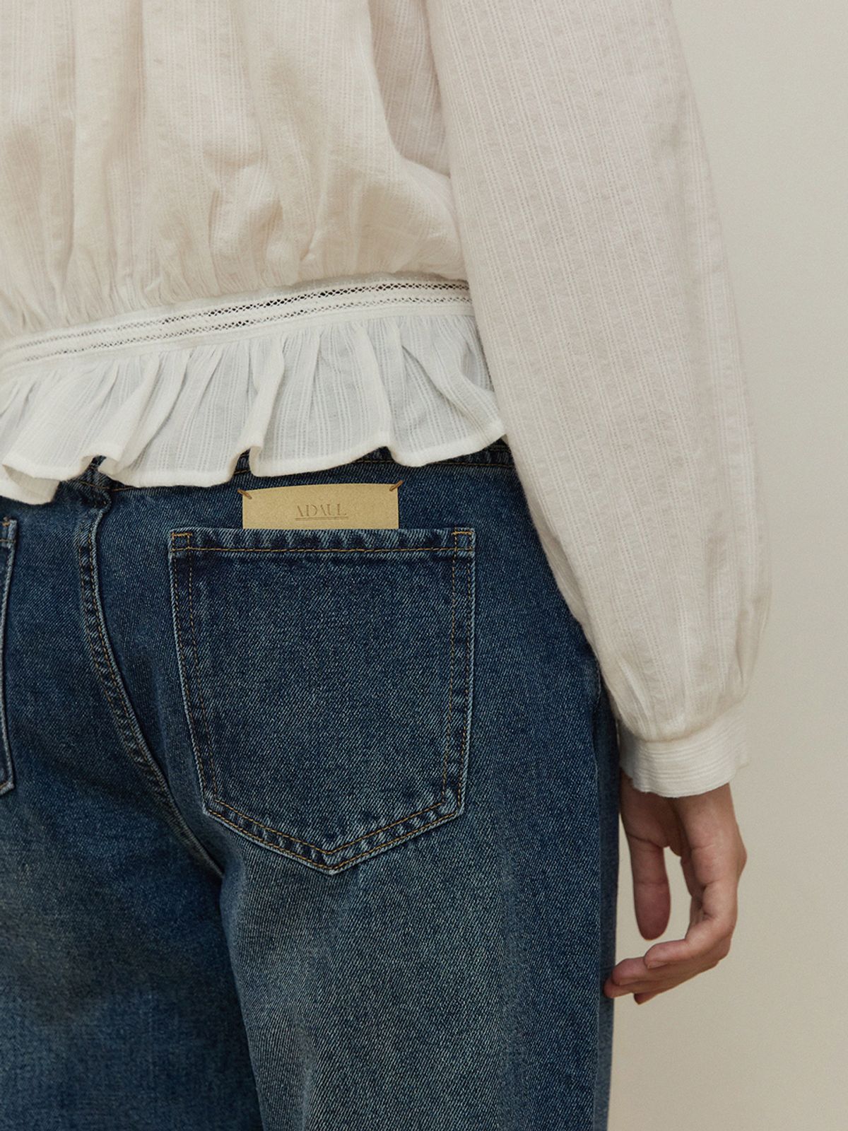 어다울(ADAUL) Cat brush washing classic denim pants - blue