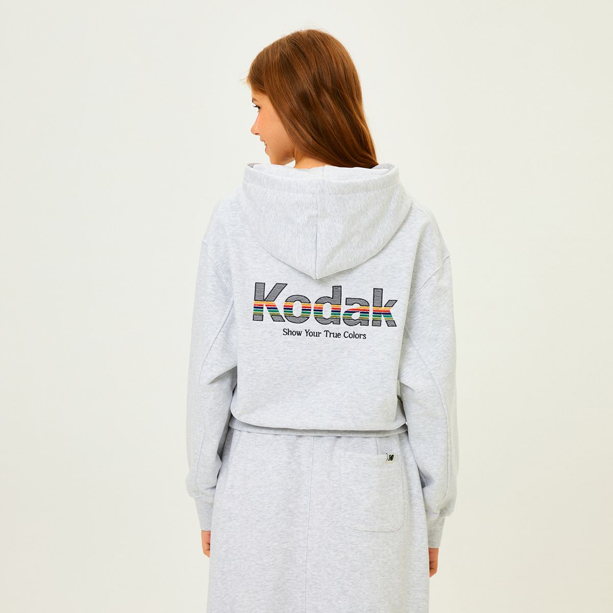 코닥(KODAK) 레인보우 크롭 후드 우먼 WHITE MELANGE