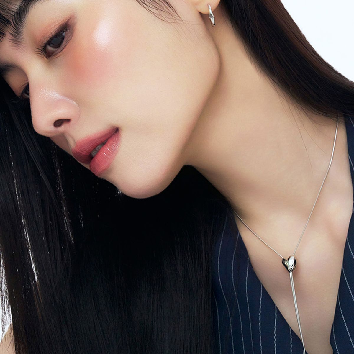 티르리르(TirrLirr) 하트 슬라이딩 실버 목걸이 TNESVW06904M