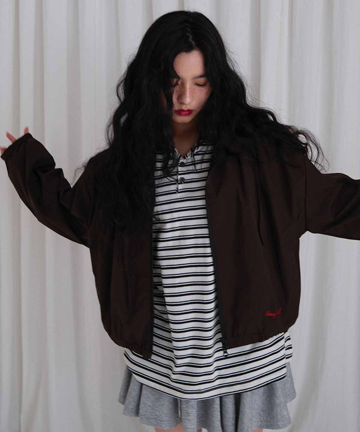 트웬티포티(TWENTY FOUR T) 시티 윈드브레이커 브라운