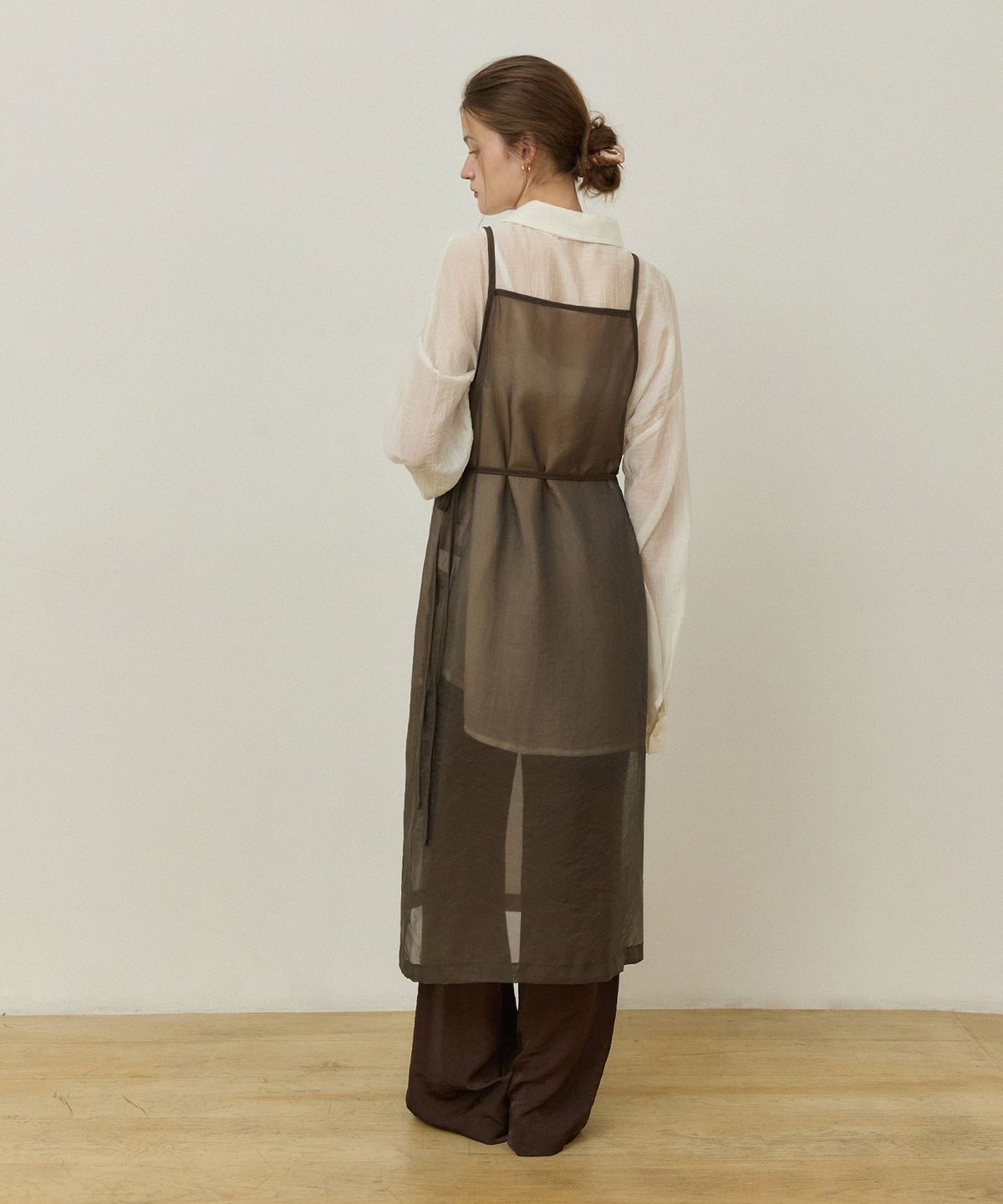 어다울(ADAUL) Grace sheer layered wrap dress - brown