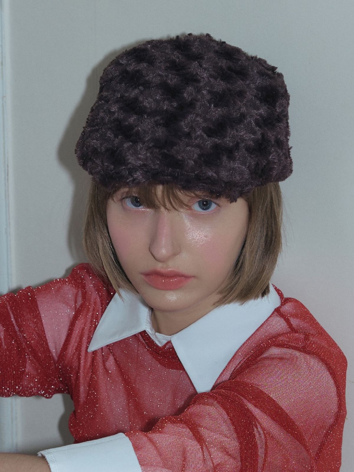 포에지담(POESIEDAME) ROSE COIL FLAT CAP IN ESPRESSO