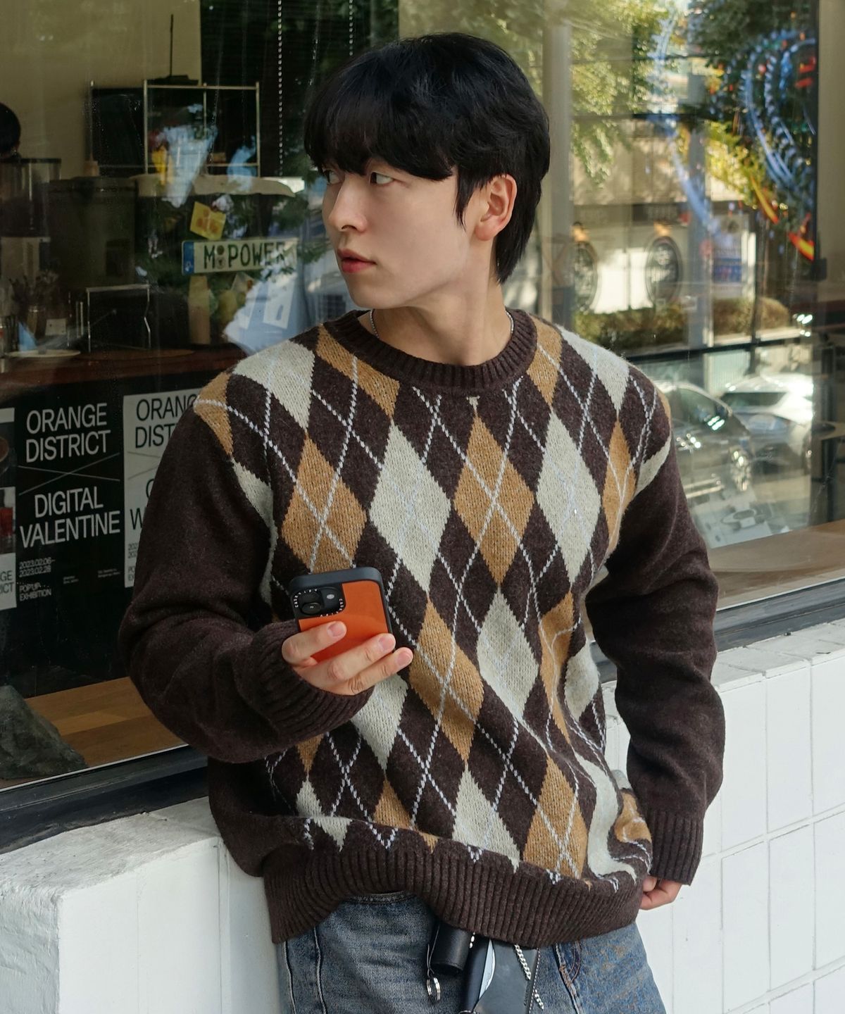 마인드브릿지(MINDBRIDGE) 울 혼방 아가일 세미 오버핏 니트 - 2color