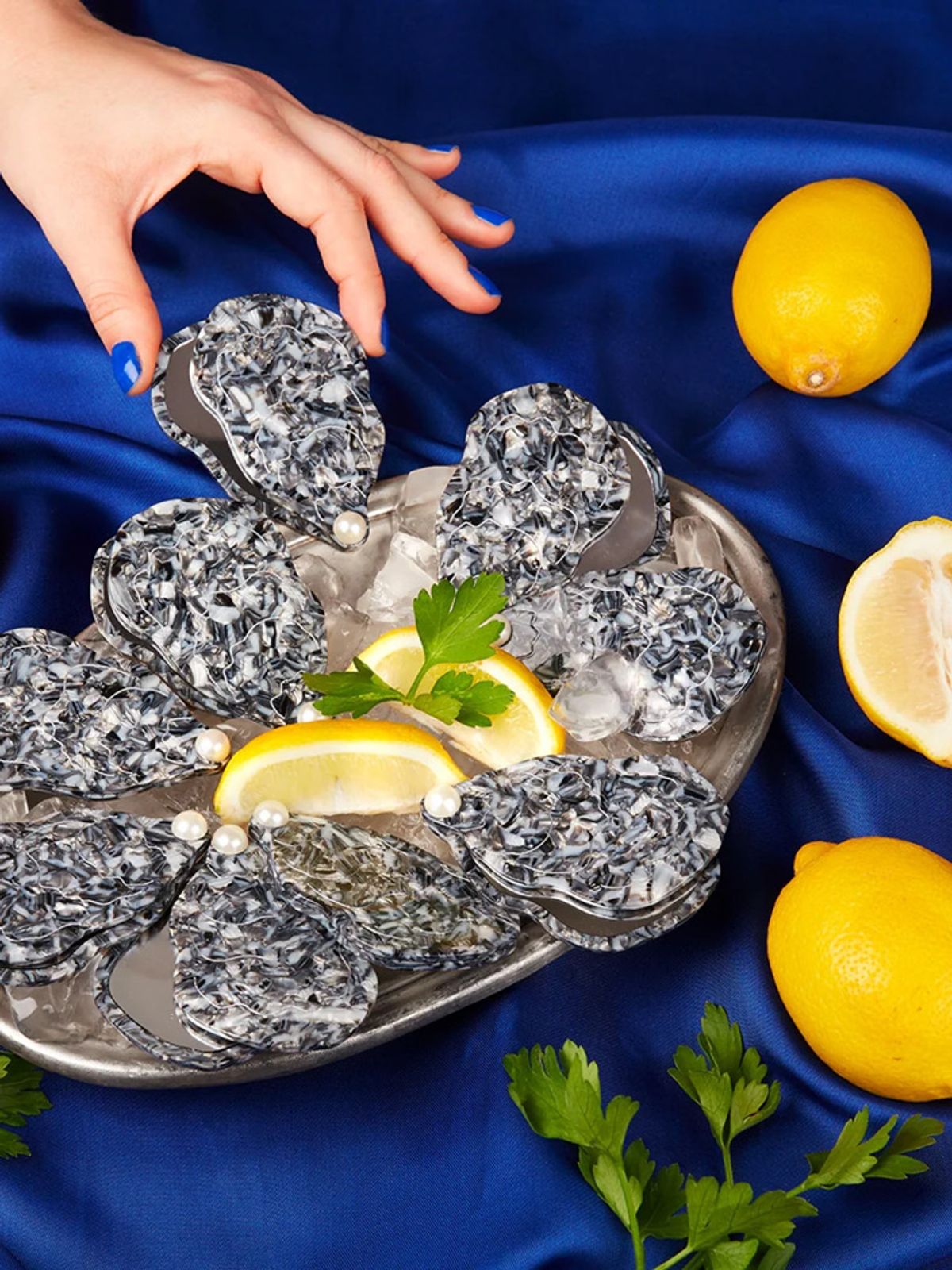쿠쿠수제뜨(COUCOU SUZETTE) Oyster Mirror