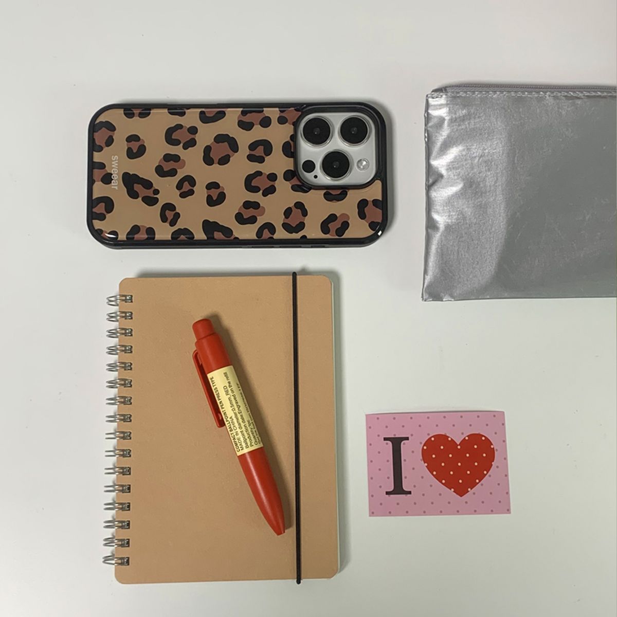 스위어(SWEEAR) [에폭시] CLASSIC LEOPARD EPOXY CASE (+아이폰17시리즈)