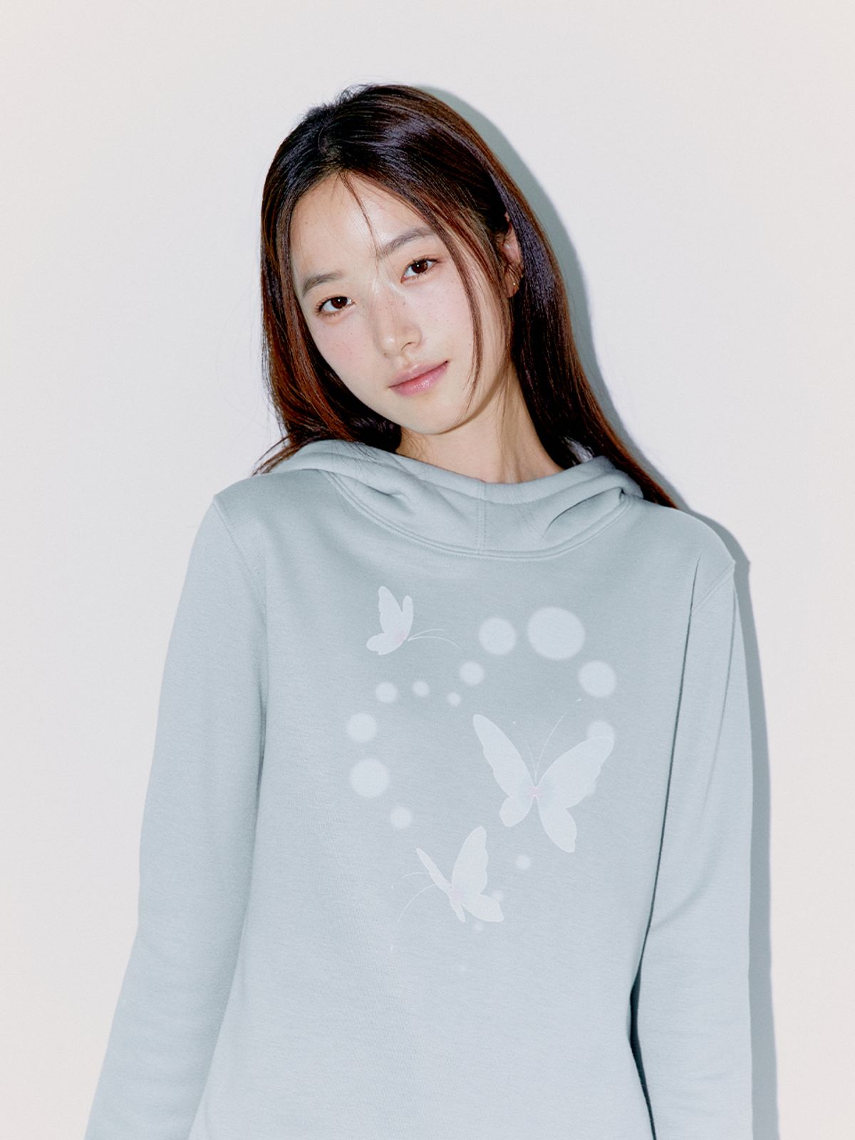 오피쉬(OAFISH) BUTTERFLY COWL HOODIE SKY BLUE