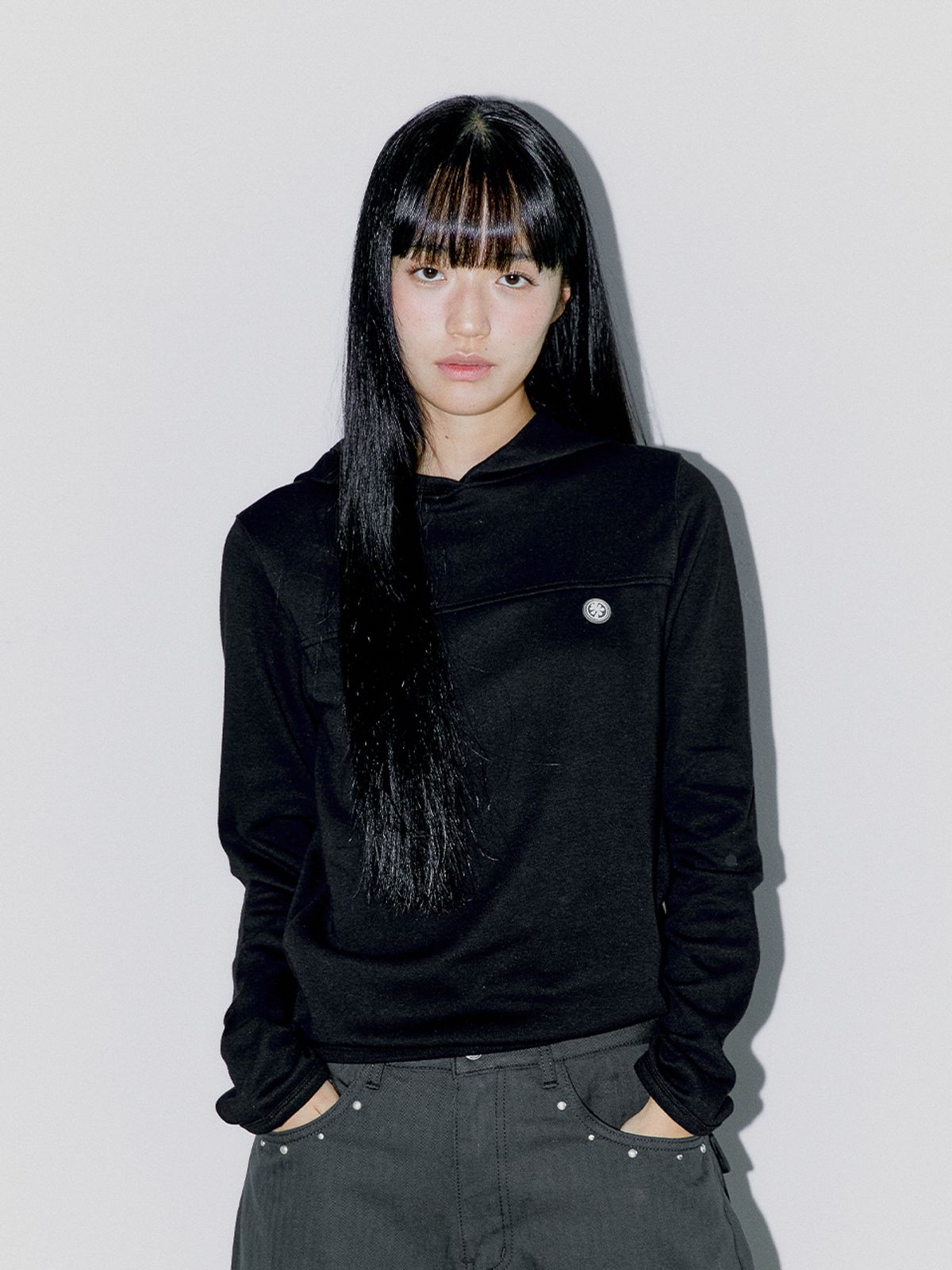 오피쉬(OAFISH) CUTTING LOGO LABEL HOODIE, BLACK