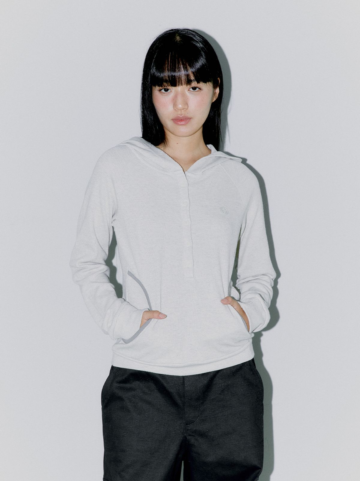 오피쉬(OAFISH) WAFFLE HENLEY HOODIE, OATMEAL