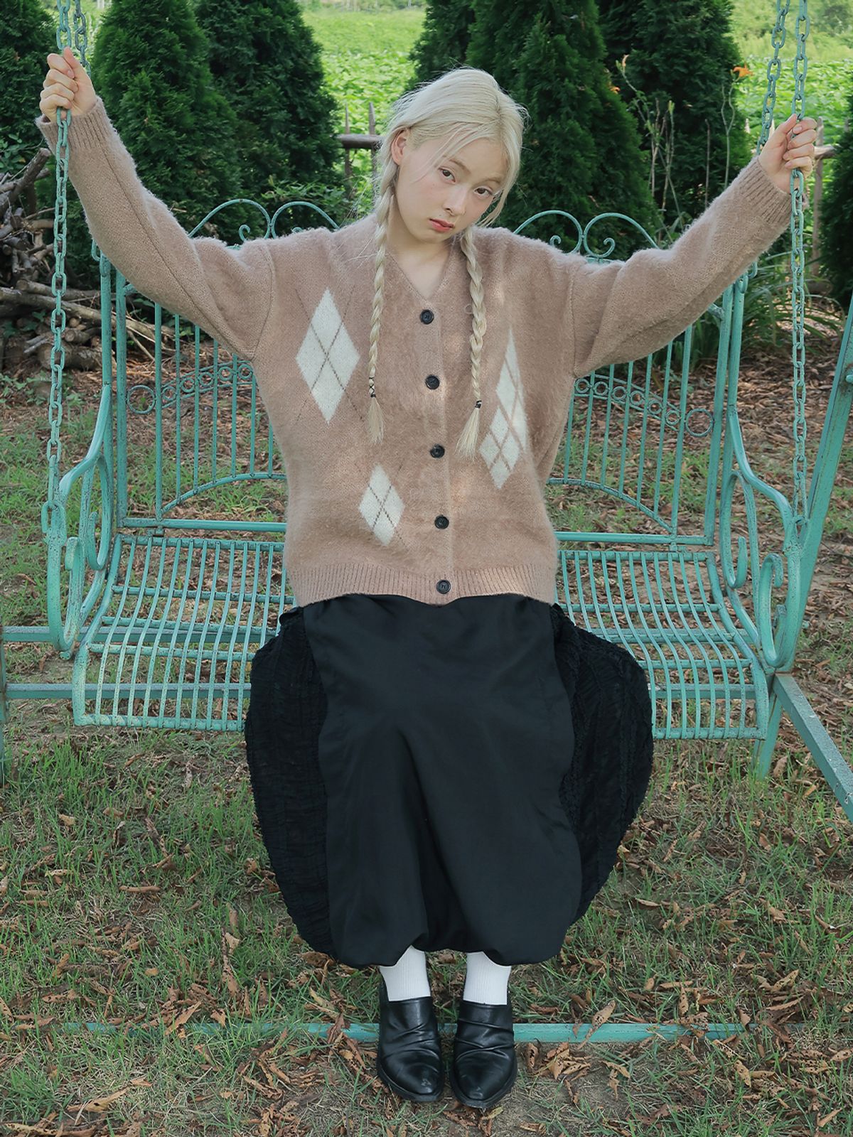 오피쉬(OAFISH) SCATTERED ARGYLE CARDIGAN, CAMEL