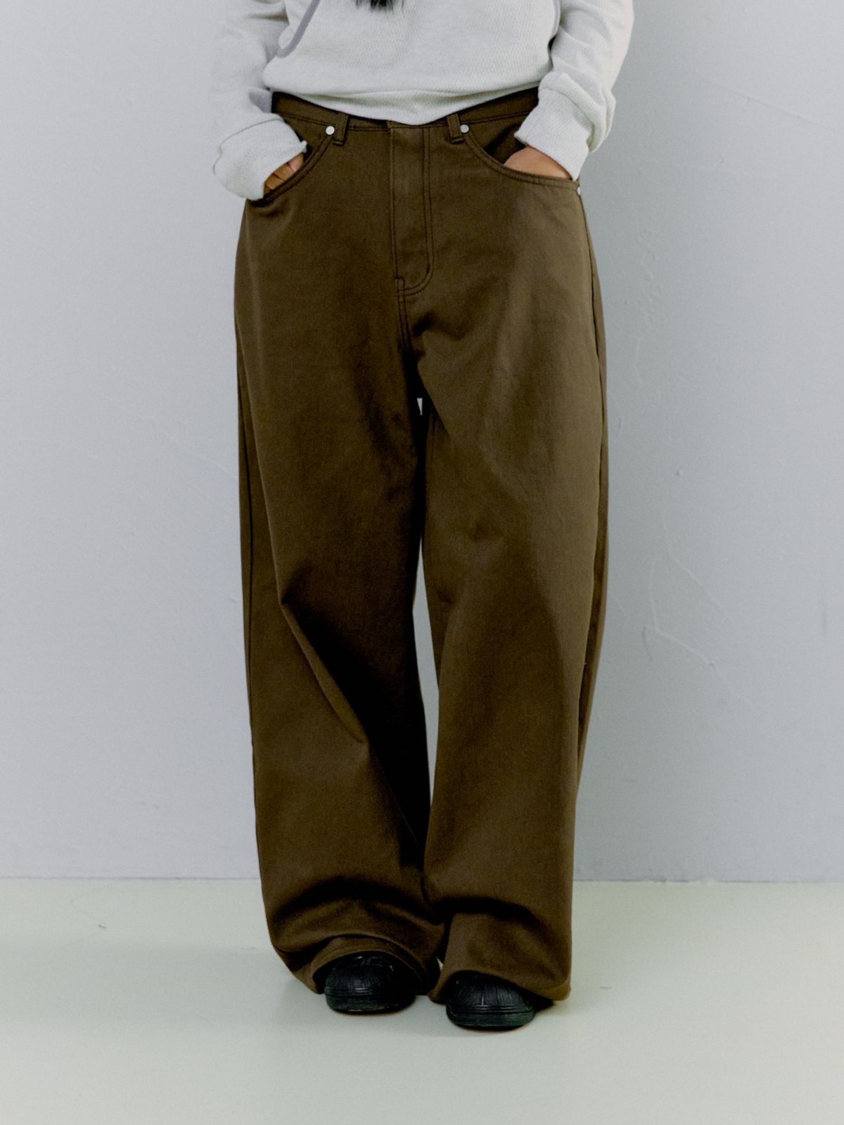 오피쉬(OAFISH) OAF LOGO COTTON PANTS, BROWN