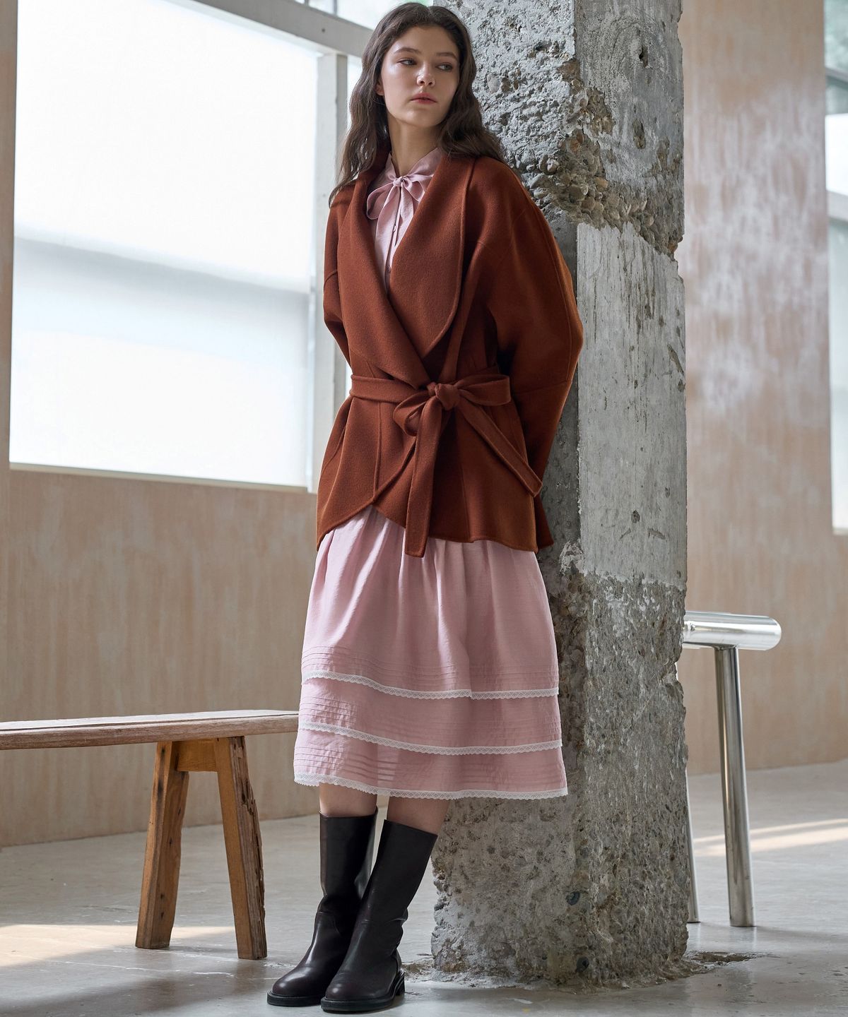 미테(MITTE) SHAWL COLLAR HANDMADE HALF COAT_BROWN