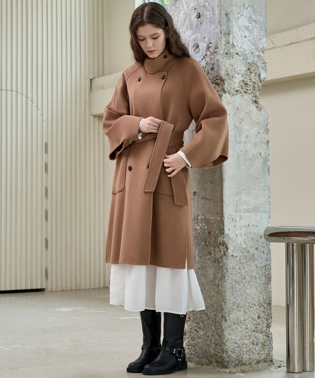 미테(MITTE) HIGH-NECK DOUBLE HAND MADE COAT_CAMEL