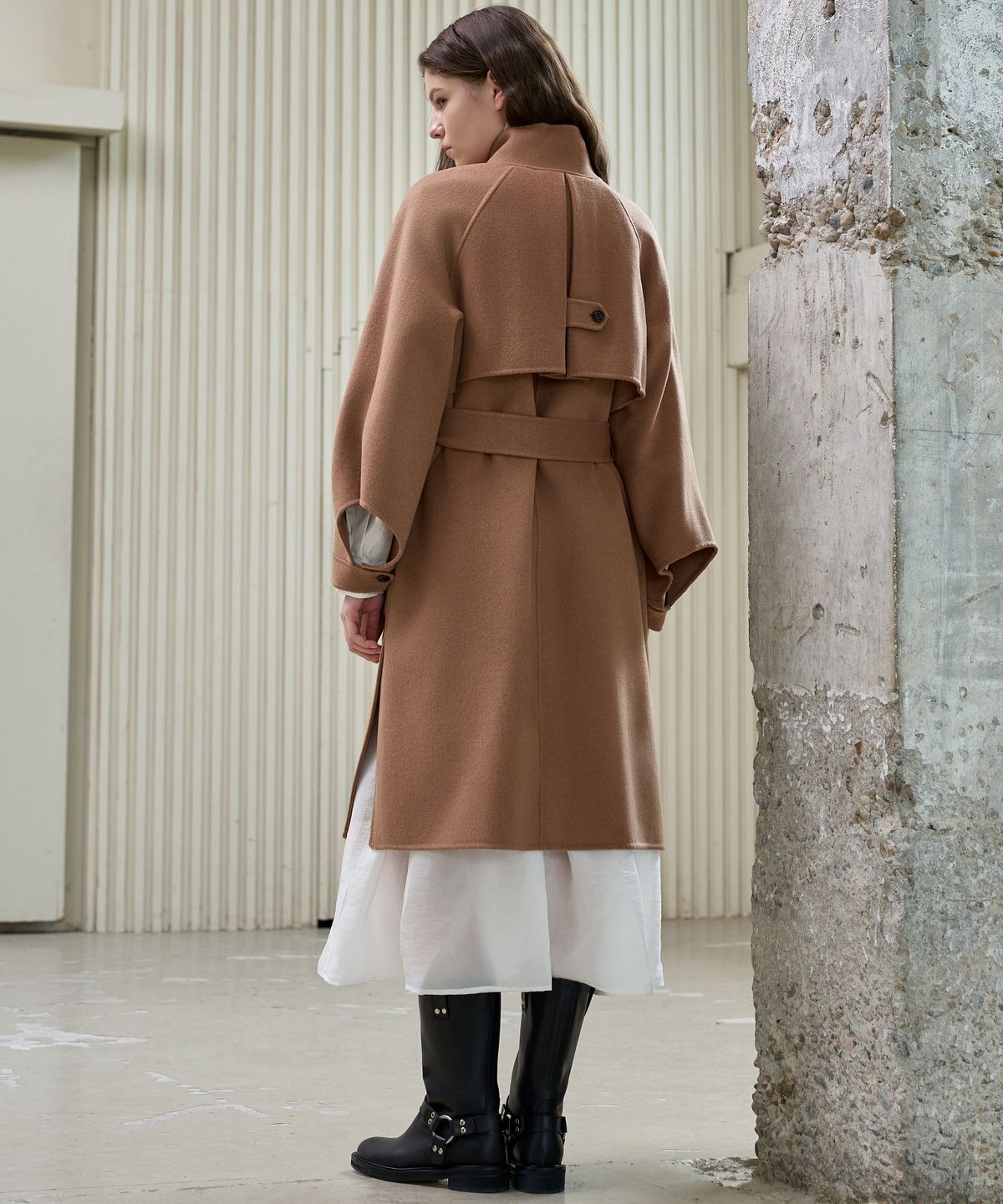 미테(MITTE) HIGH-NECK DOUBLE HAND MADE COAT_CAMEL