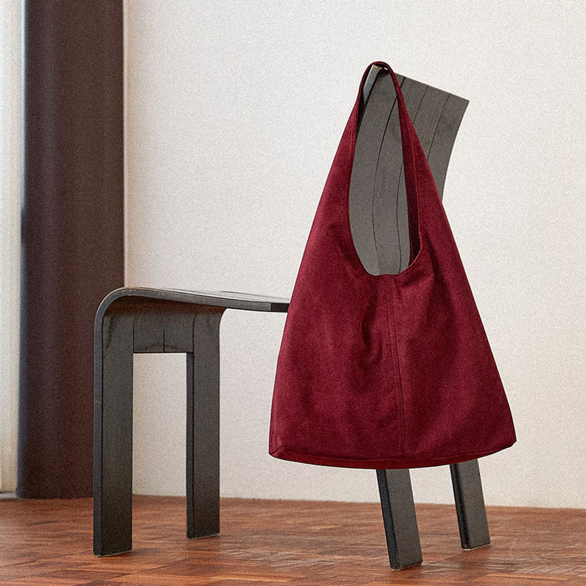 메종드유(MAISONDEU) 데이 호보 스웨이드 숄더백_Burgundy