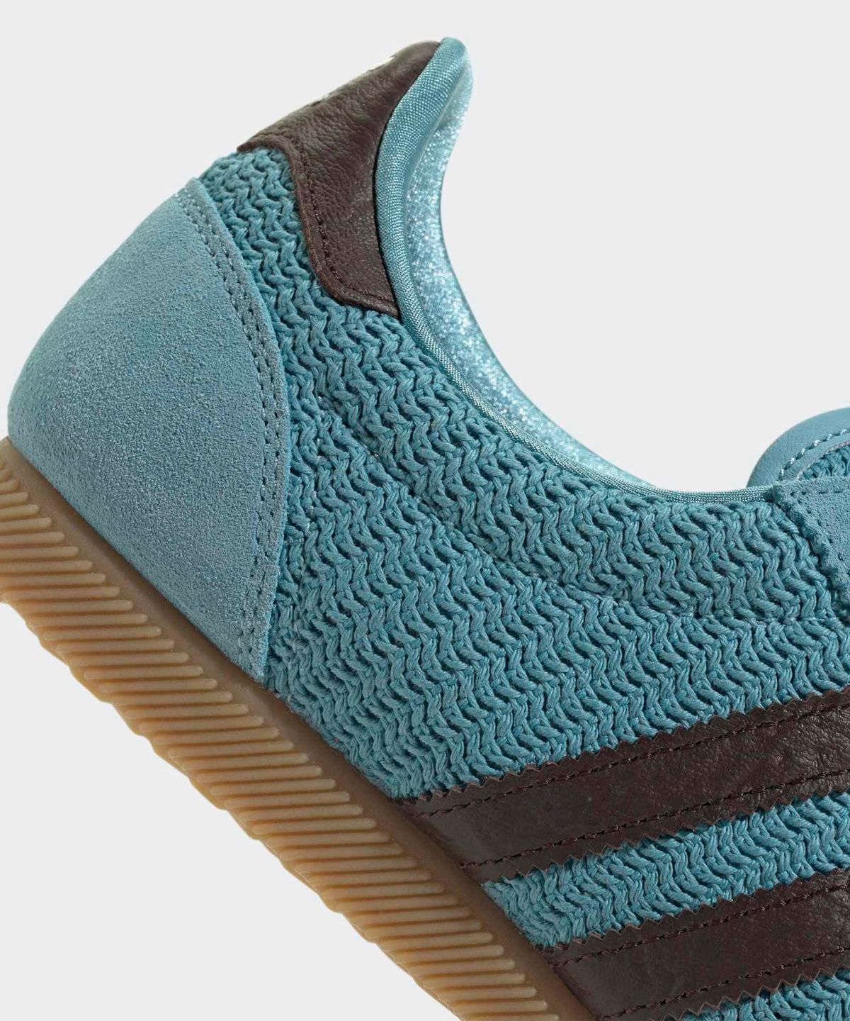 아디다스(ADIDAS) 재팬 - 블루:다크브라운 / JR7160