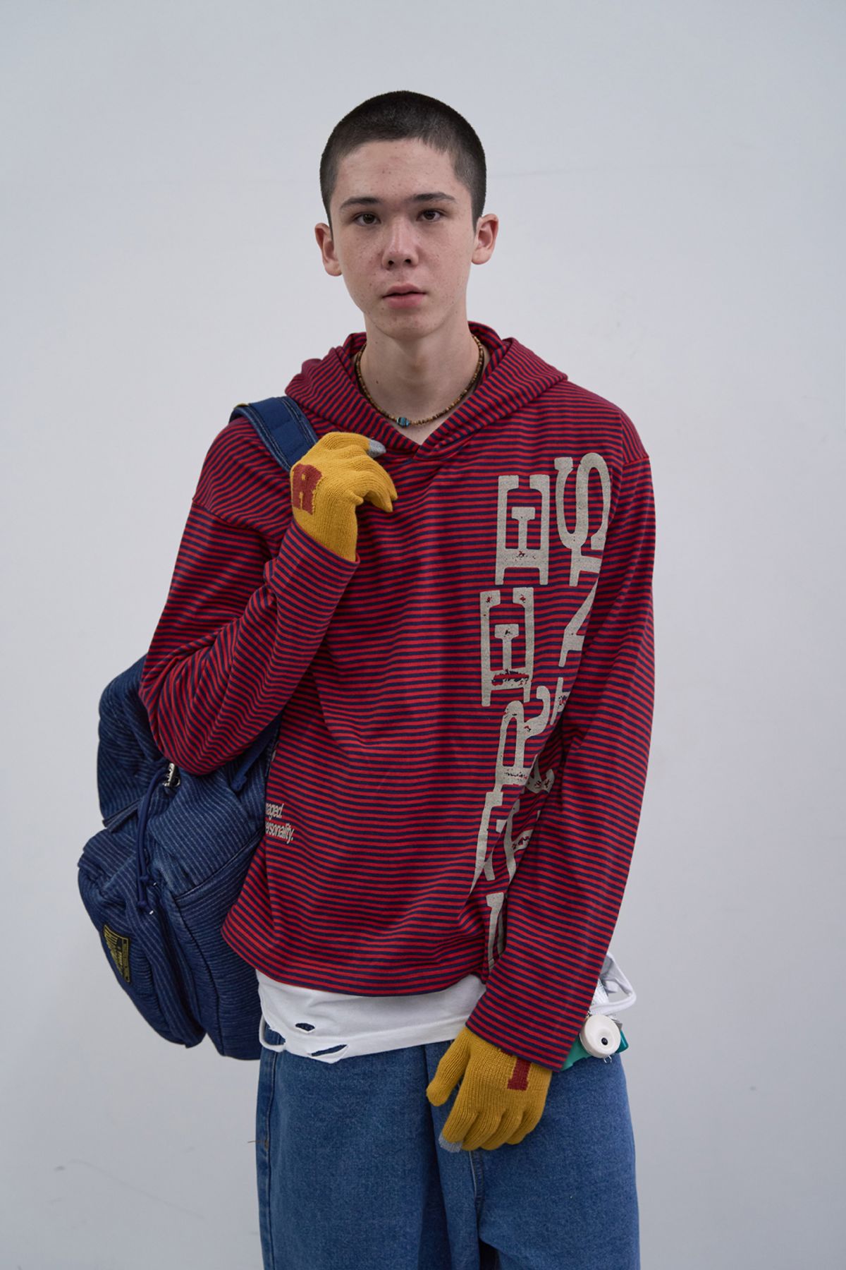 메인부스(MAINBOOTH) Free Stains Hood T-shirt(RED)