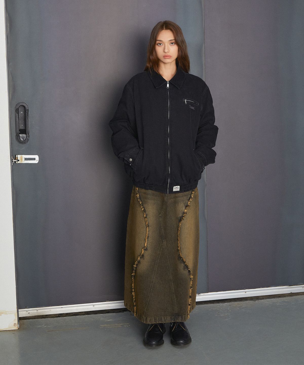 엘엠씨(LMC) WM CURVED RAW EDGE DENIM MAXI SKIRT blue