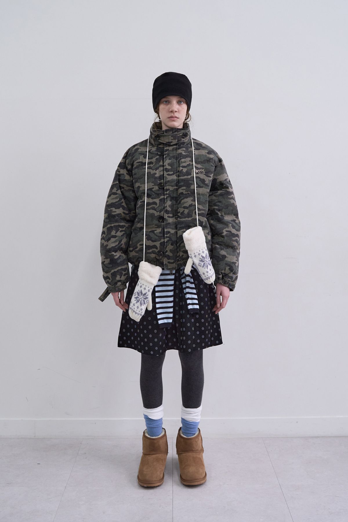 메인부스(MAINBOOTH) Vtg Scout Duck Down Jacket(CAMO)