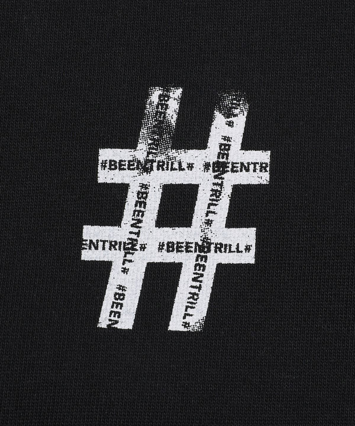 빈트릴(BEENTRILL) BNY 스탠실 페인팅 맨투맨(블랙)
