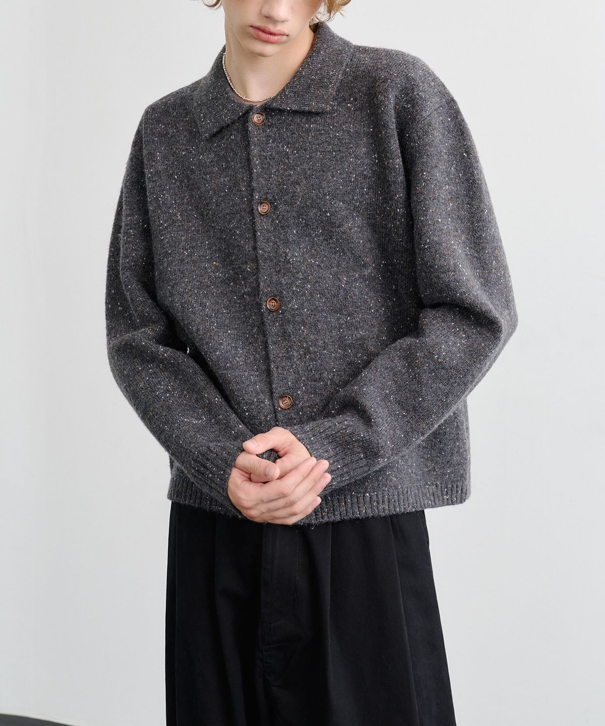 노운(NOUN) nep yarn collar cardigan (charcoal)