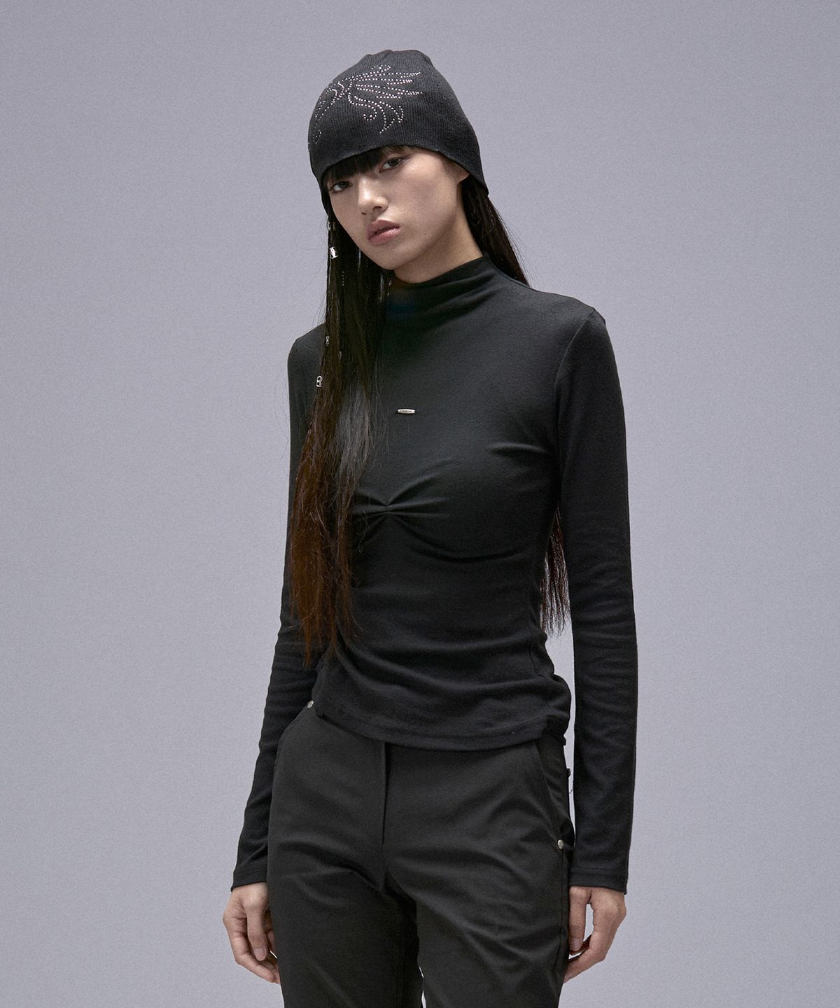 키치앤키스(KITSCH&KISS) Soft Drape Mock Neck Tee (25FTP-LSTS03)