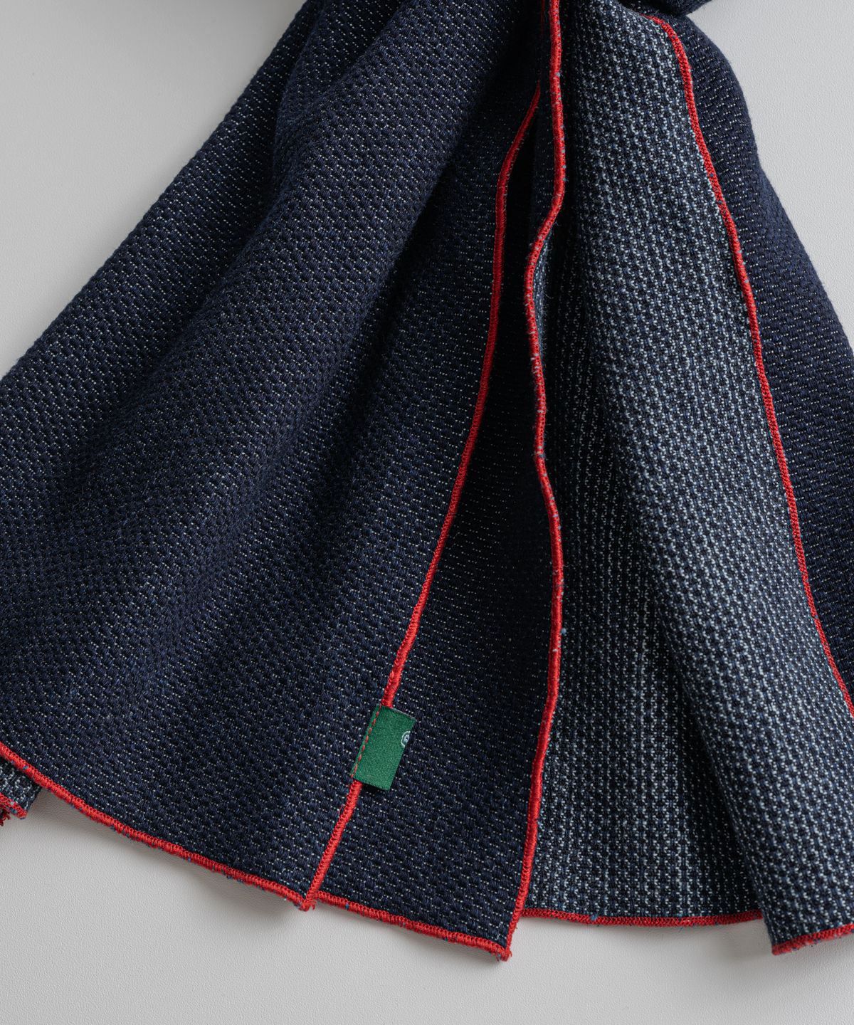 비헤비어(BEHEAVYER) WASHED COTTON MUFFLER honeycomb