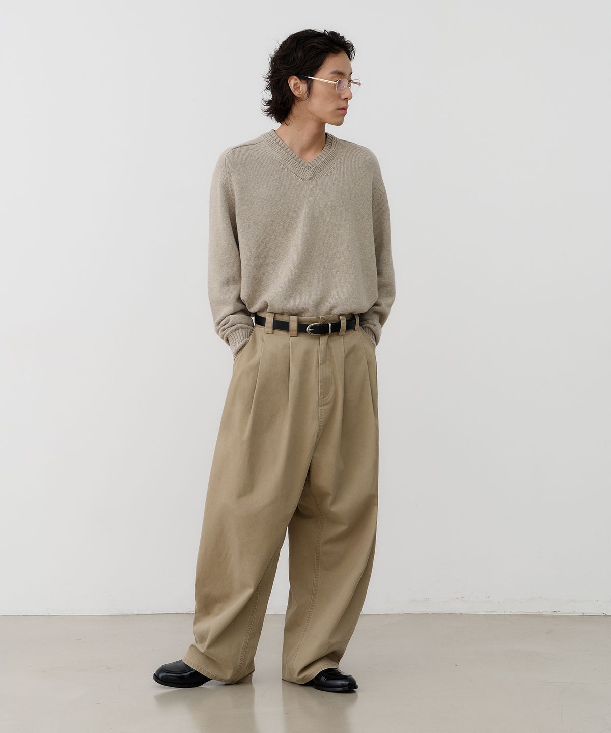 노운(NOUN) wide tapered chino pants (beige)