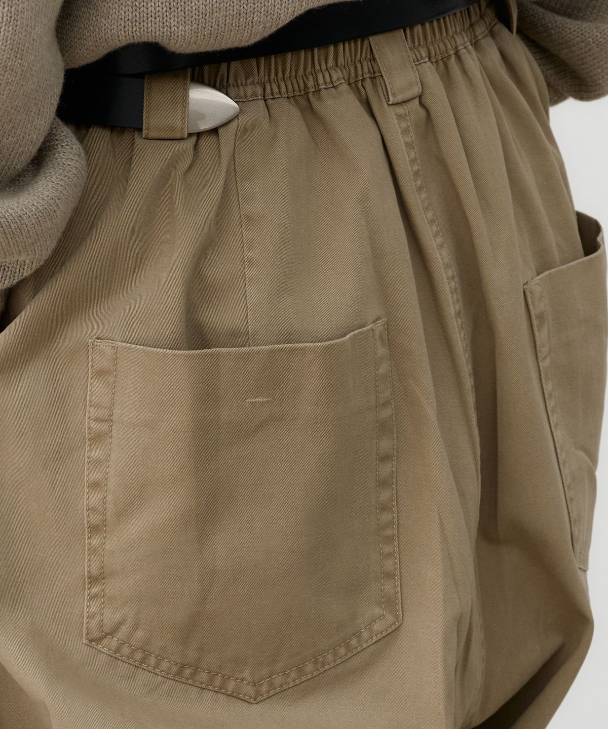 노운(NOUN) wide tapered chino pants (beige)