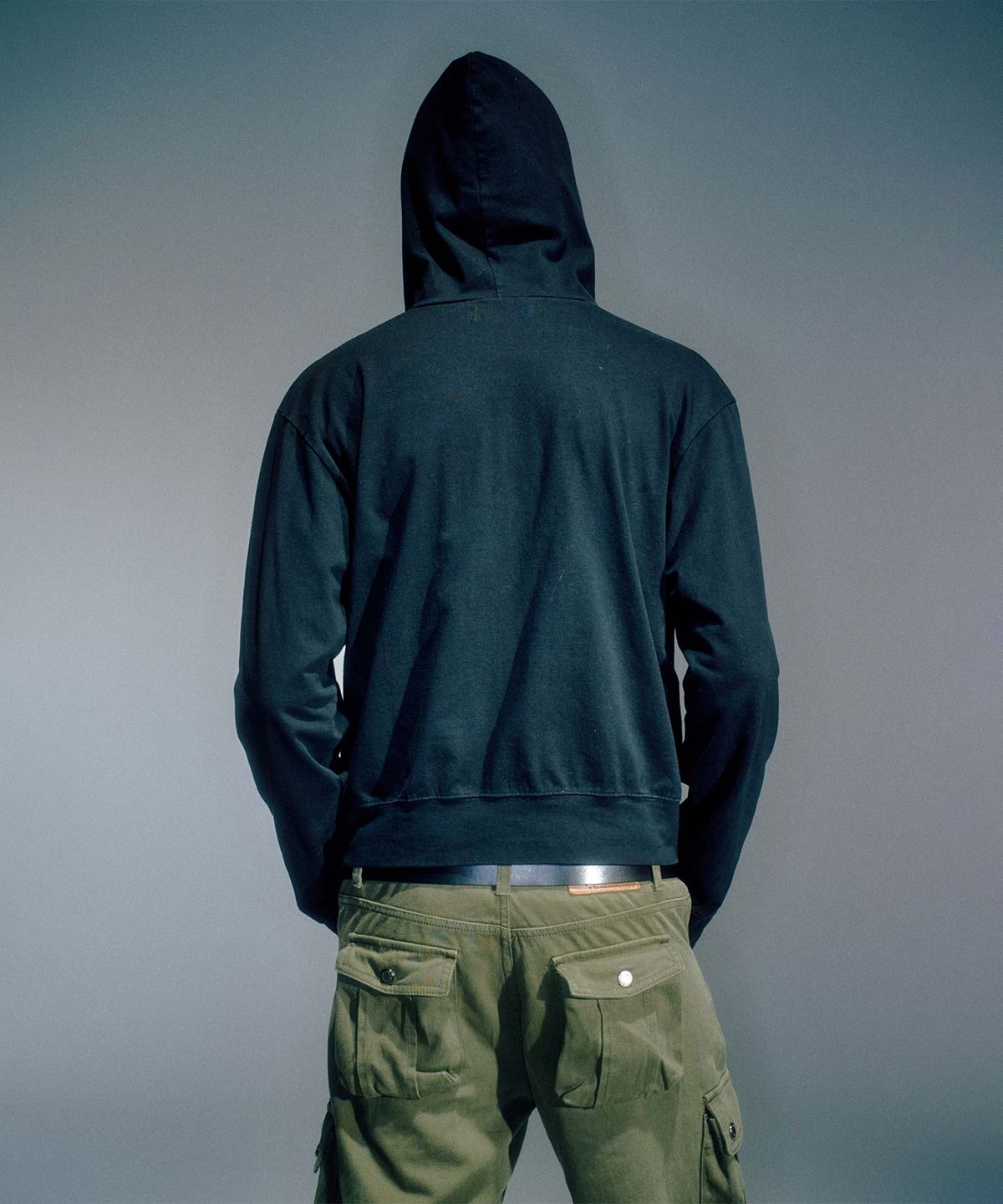 베이컨트 아카이브(VACANT ARCHIVE) MEN WORKSHOP SLIM HOODIE ZIP-UP BLACK