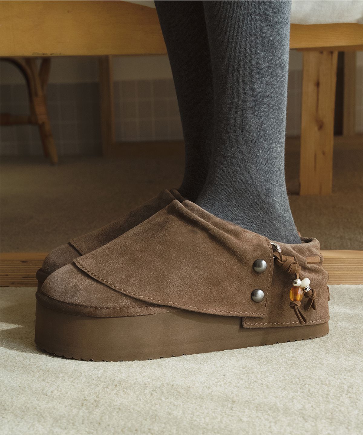 락피쉬웨더웨어(ROCKFISH WEATHERWEAR) STUD MAXI FOLDED MULES - 2 colors