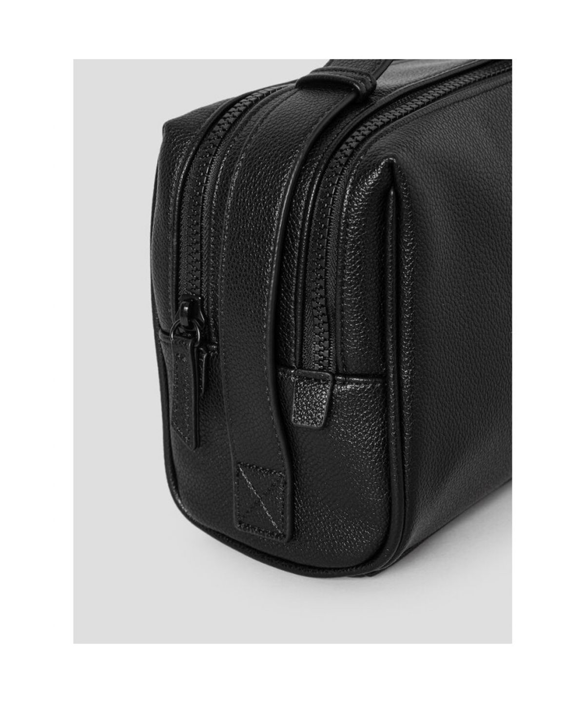 빈폴 액세서리(BEANPOLE ACCESSORY) 공용 빅로고 파우치 - 블랙
