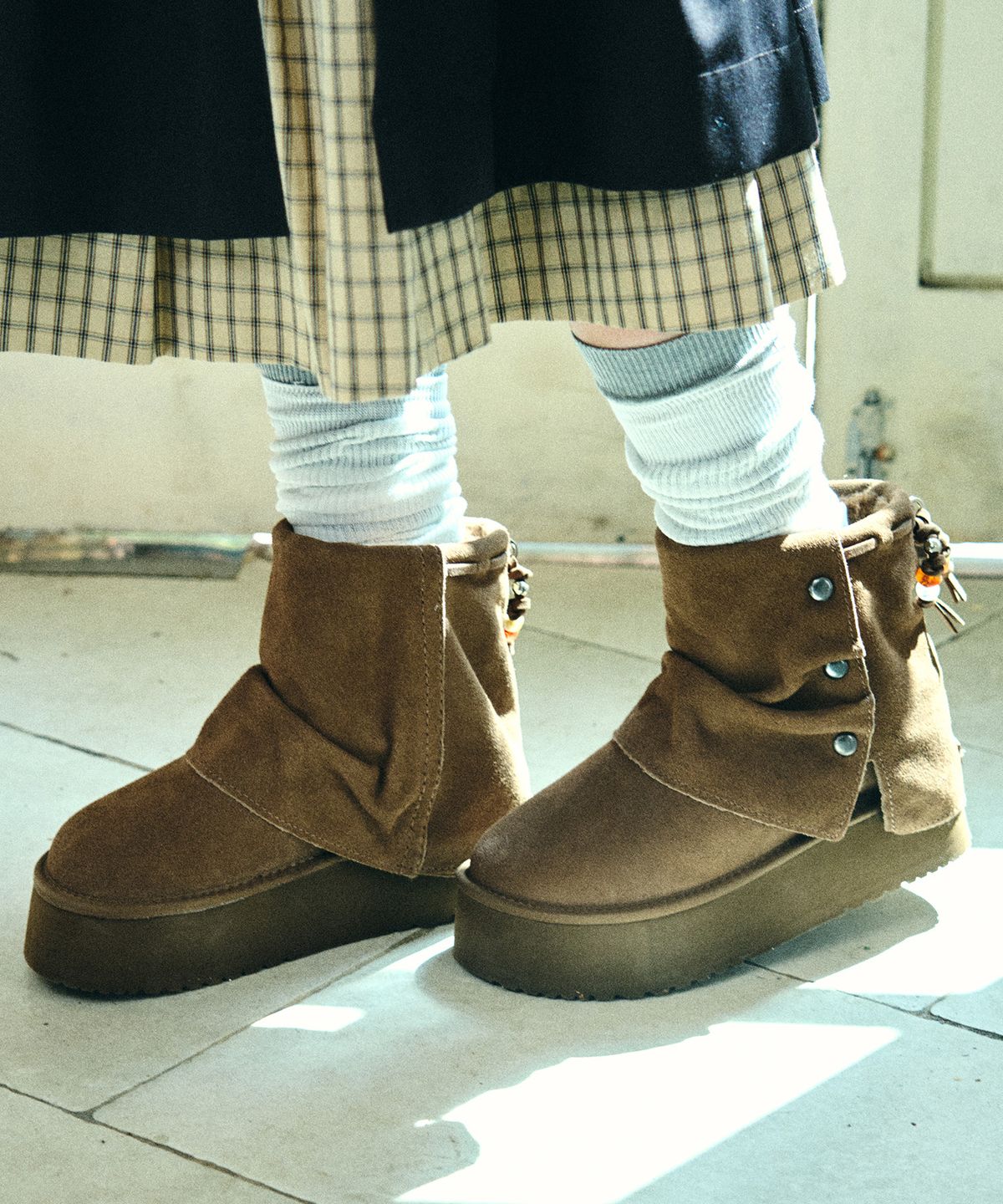 락피쉬웨더웨어(ROCKFISH WEATHERWEAR) STUD MAXI FOLDED BOOTS SHORT - 2 colors