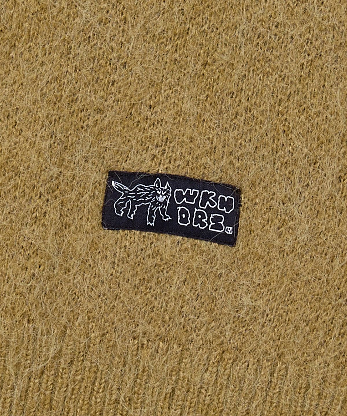 위캔더스(WKNDRS) TATTOO BRUSHED KNIT SWEATER (MUSTARD)