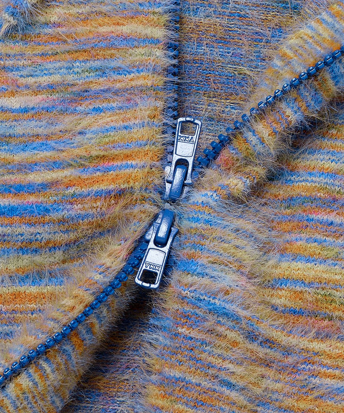 위캔더스(WKNDRS) MULTI STRIPED HAIRY ZIPUP (ORANGE)
