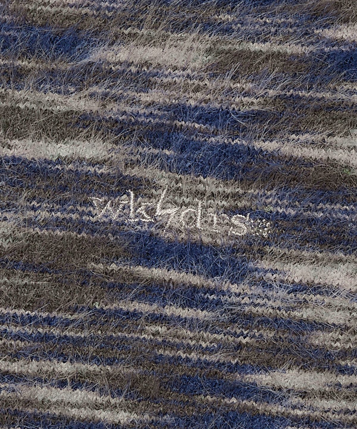 위캔더스(WKNDRS) MULTI STRIPED HAIRY ZIPUP (NAVY)