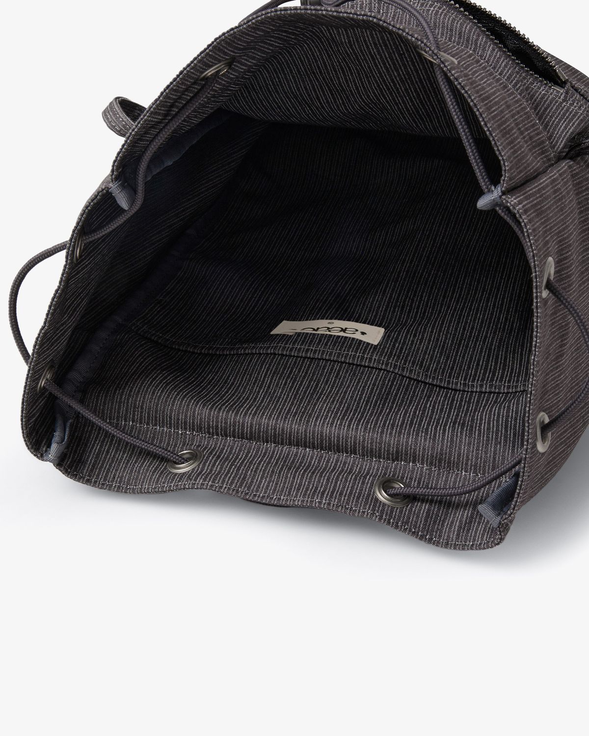 에이이에이이(AEAE) FLAP COVER BACKPACK [GREYISH PURPLE]