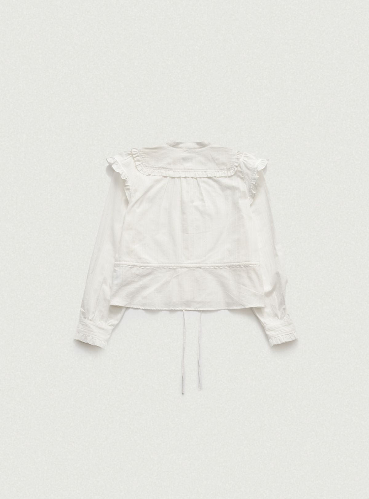더바넷(THEBARNNET) Margaret Frill Blouse