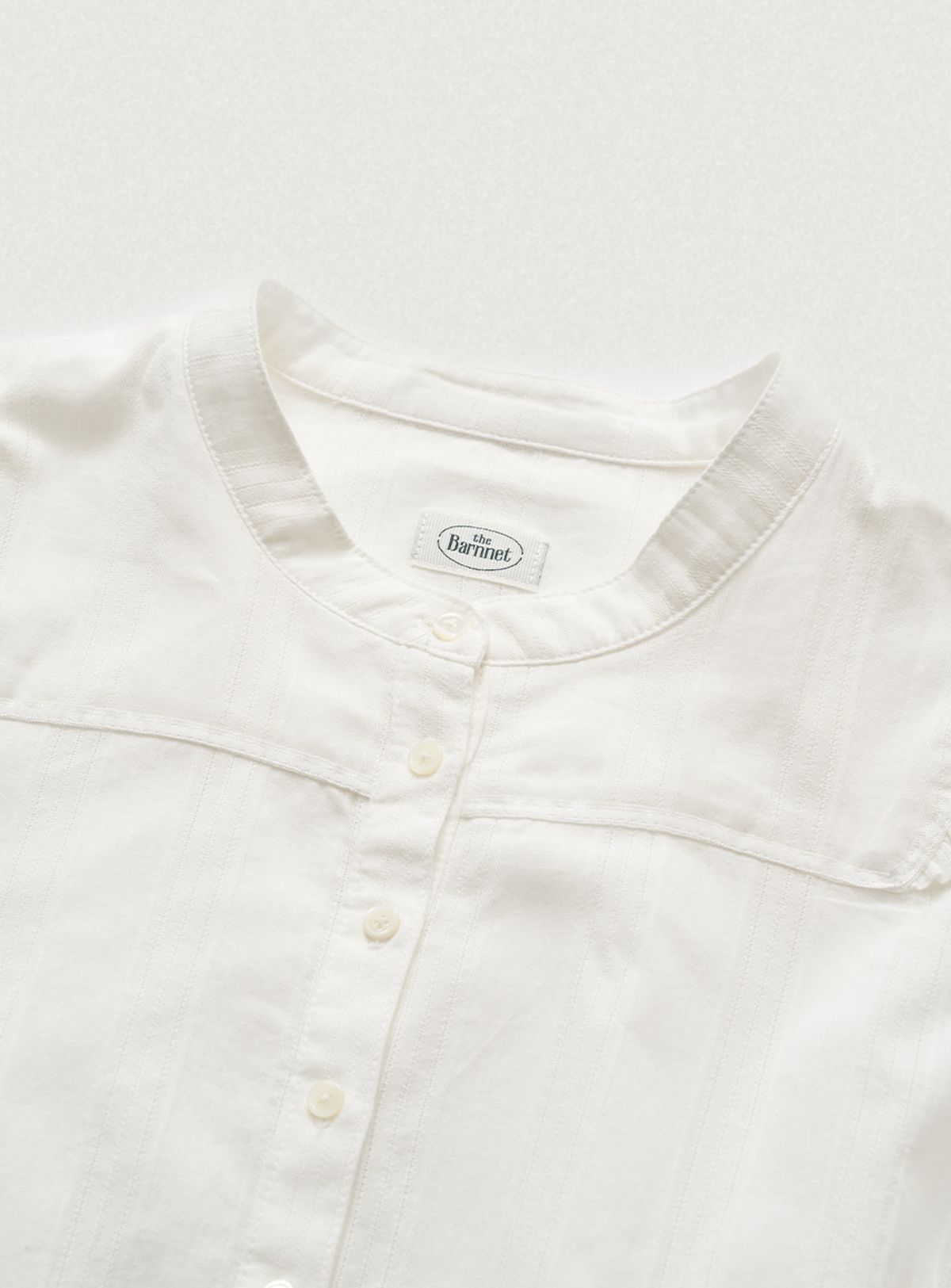 더바넷(THEBARNNET) Margaret Frill Blouse