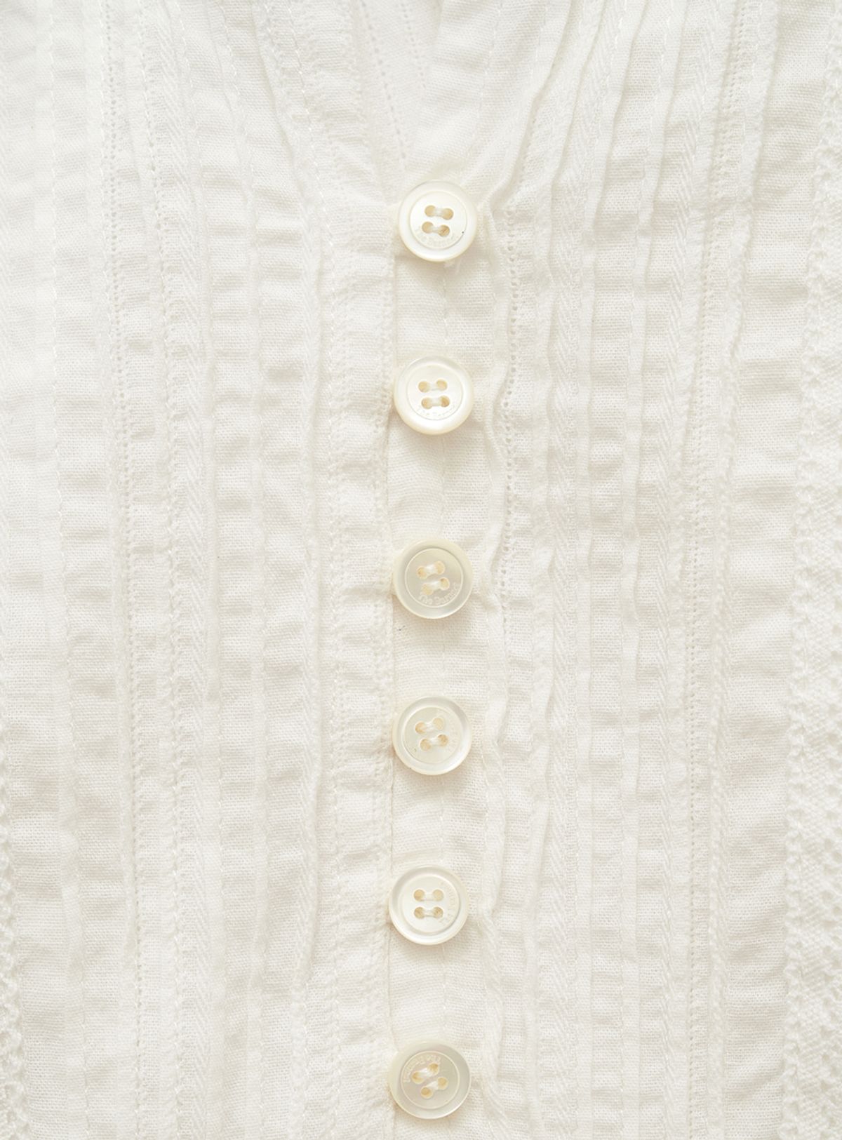 더바넷(THEBARNNET) Pleatib Blouse
