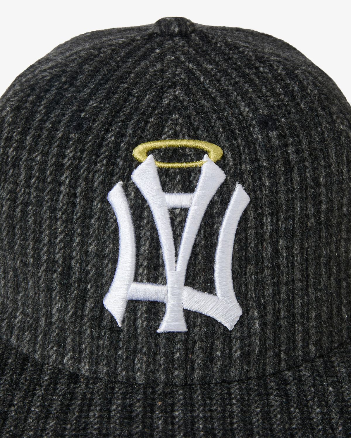 에이이에이이(AEAE) AE SYMBOL STRIPE ANGEL WING CAP [BLACK]