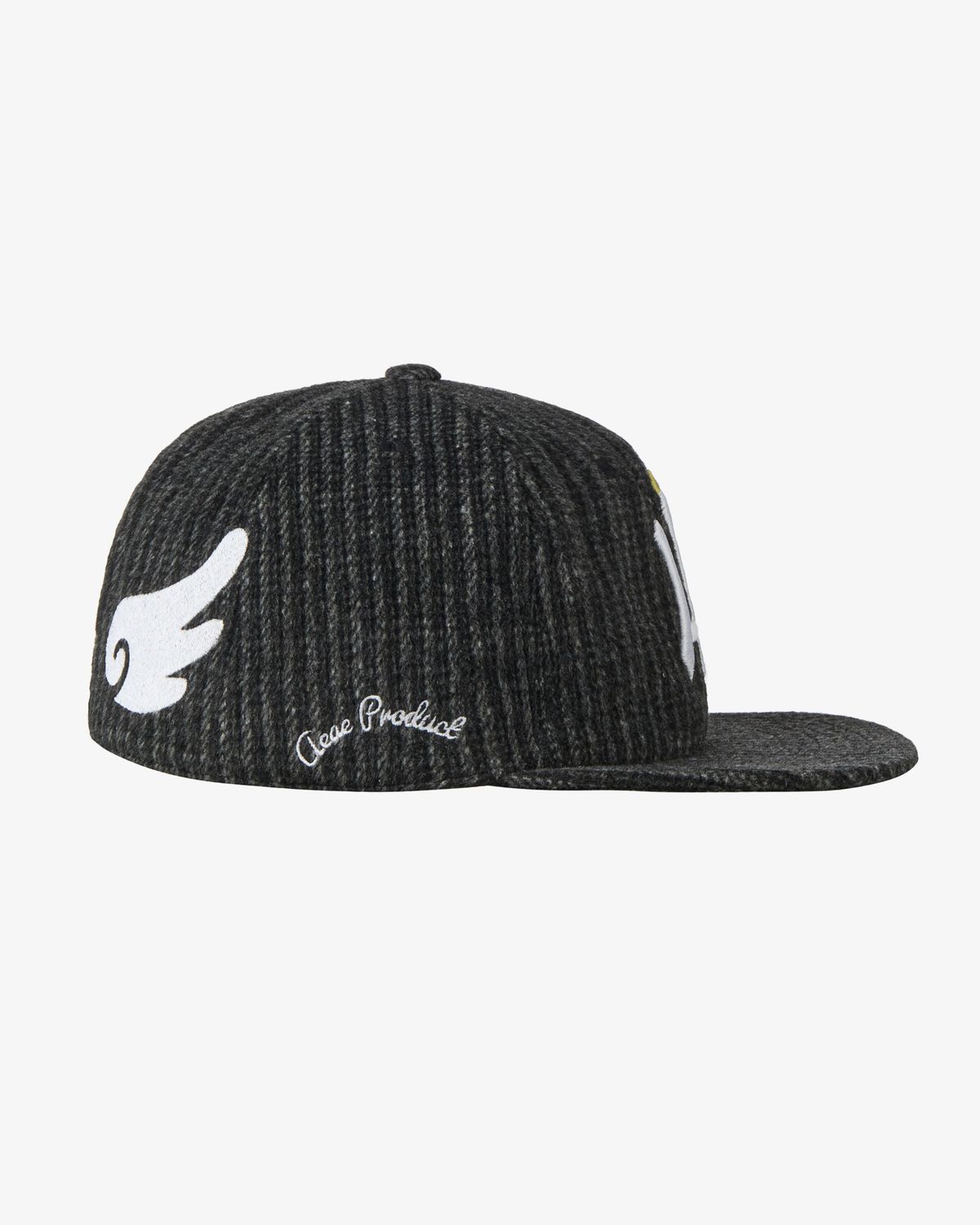 에이이에이이(AEAE) AE SYMBOL STRIPE ANGEL WING CAP [BLACK]