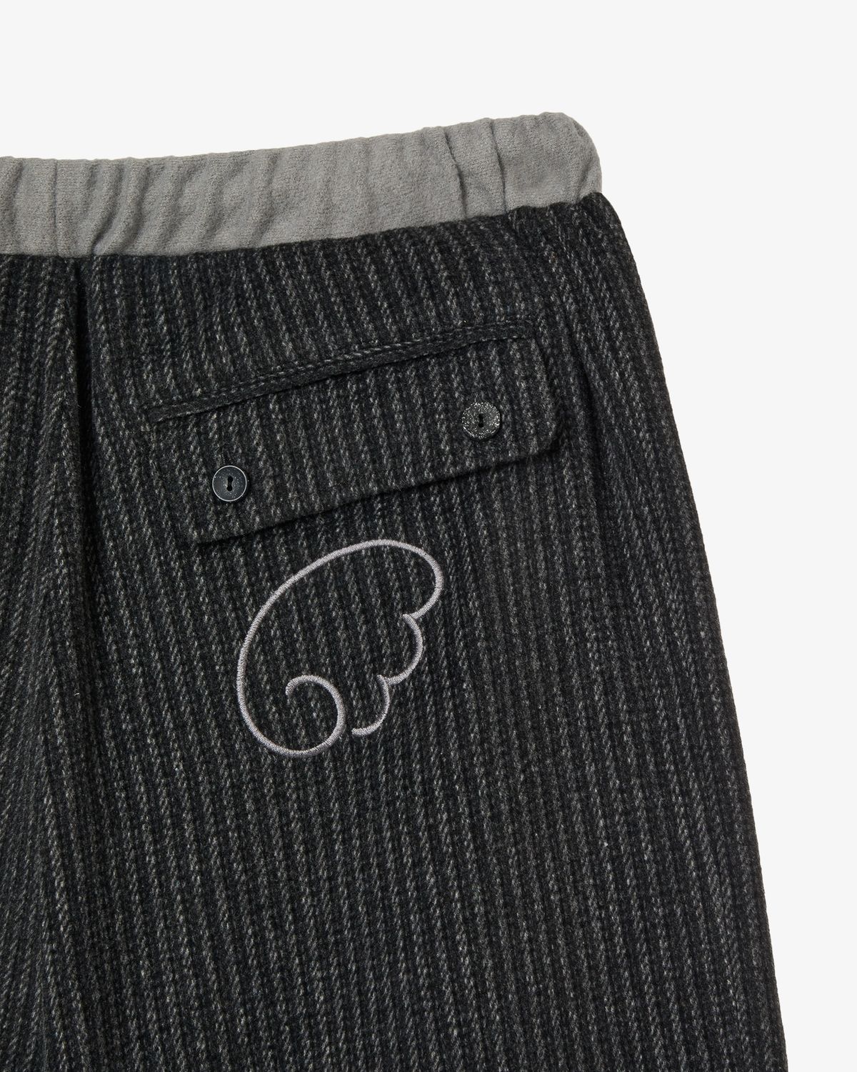 에이이에이이(AEAE) ANGEL STRIPE PANTS [BLACK]
