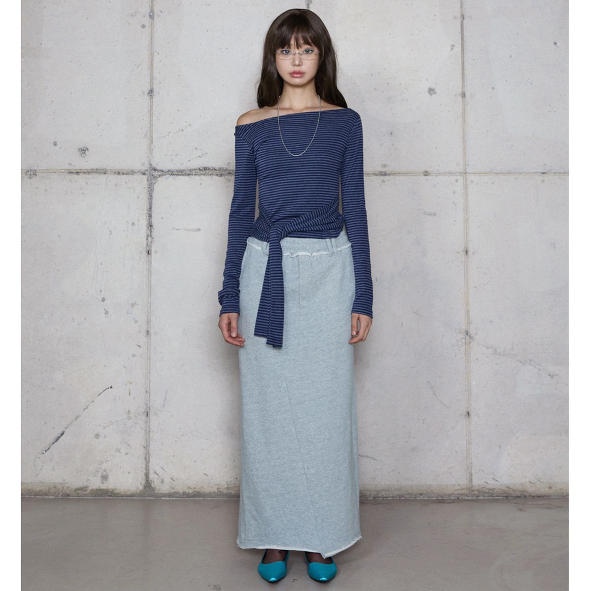 라라폭스(LALAFOX) BACK SLIT LONG SWEAT SKIRT GREY 스웨트 스커트 BR4CS002