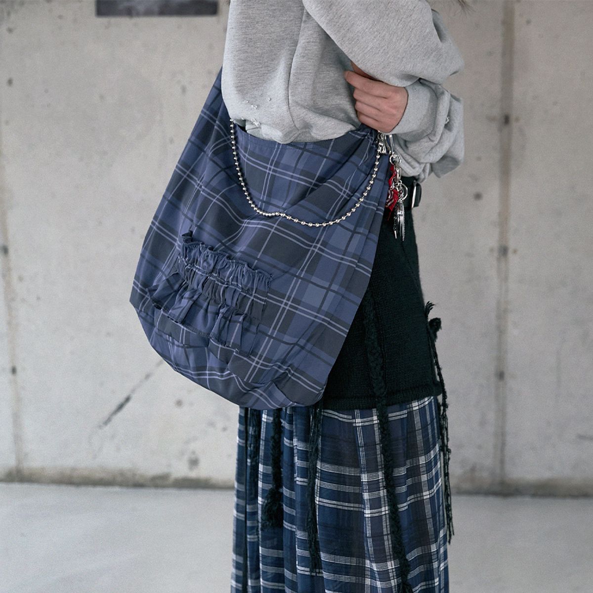 라라폭스(LALAFOX) CHECK 2WAY HOBO BAG NAVY 호보백 BR4AB002